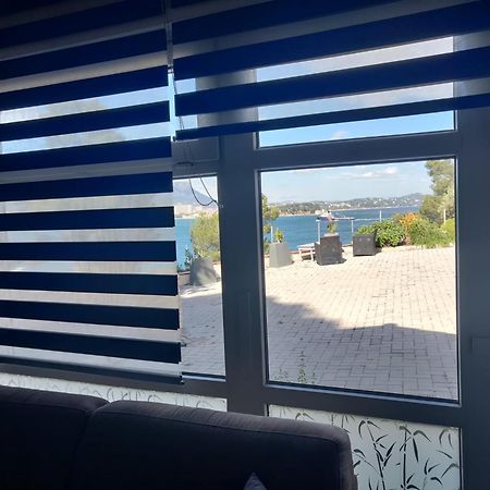Villa-Chateau Les Terrasses - Tamaris, Plage Des Sablettes, Mer Au Bas De La Propriete Ла Сен-сюр-Мер Екстериор снимка