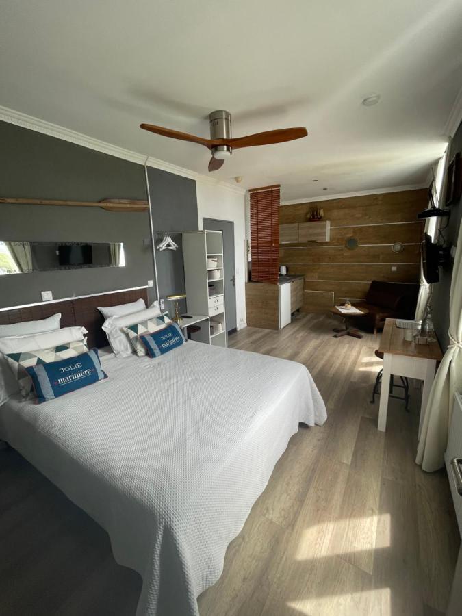 Villa-Chateau Les Terrasses - Tamaris, Plage Des Sablettes, Mer Au Bas De La Propriete Ла Сен-сюр-Мер Екстериор снимка